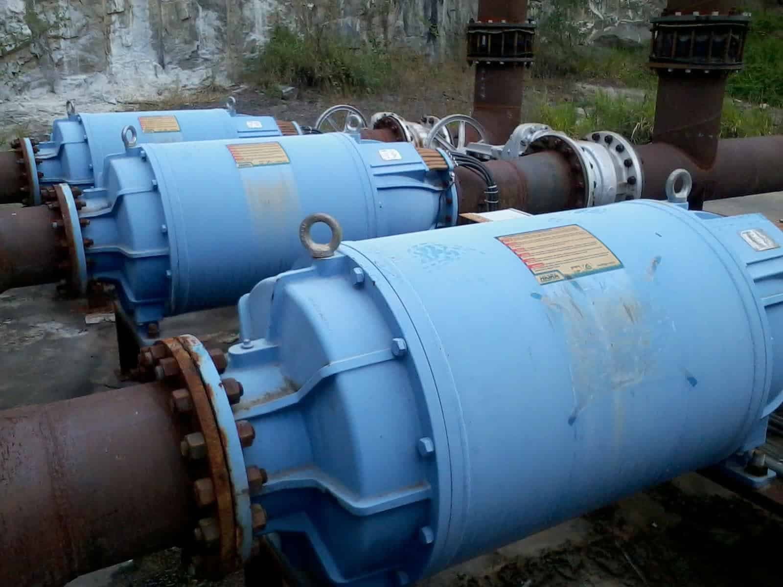 Drenaje de tajos con bombas anfibias HIGRA en minería y obras civiles