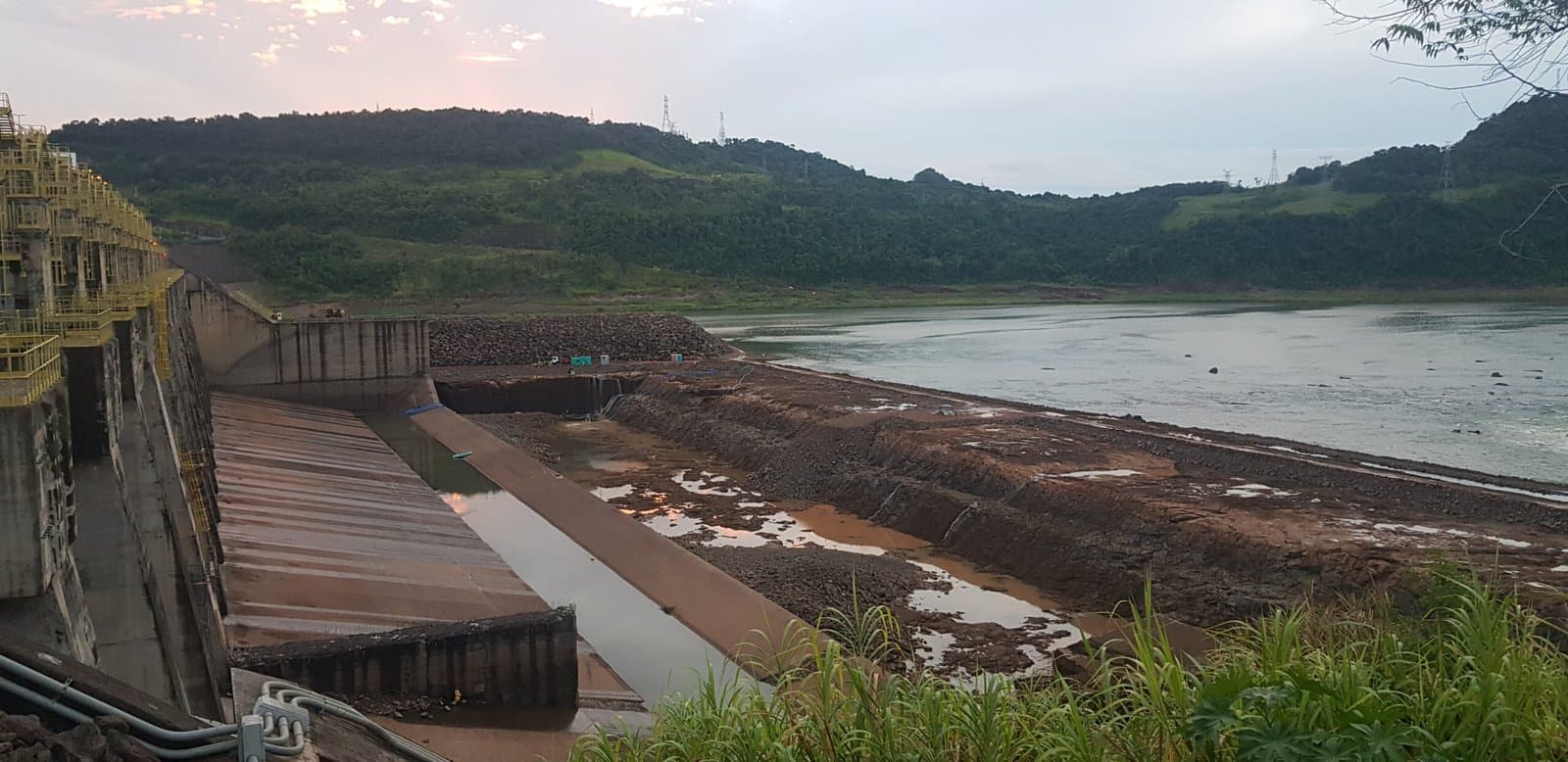 Pumping – Foz de Chapecó Hydroelectric Plant, photo 1