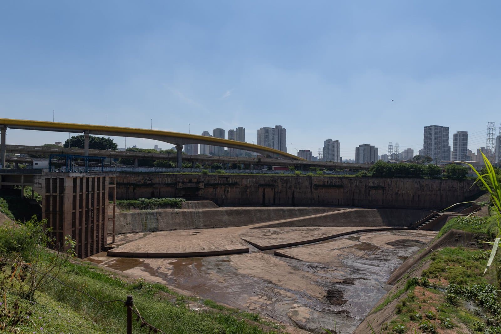 Guamiranga Detention Basin – Vila Prudente: record 1