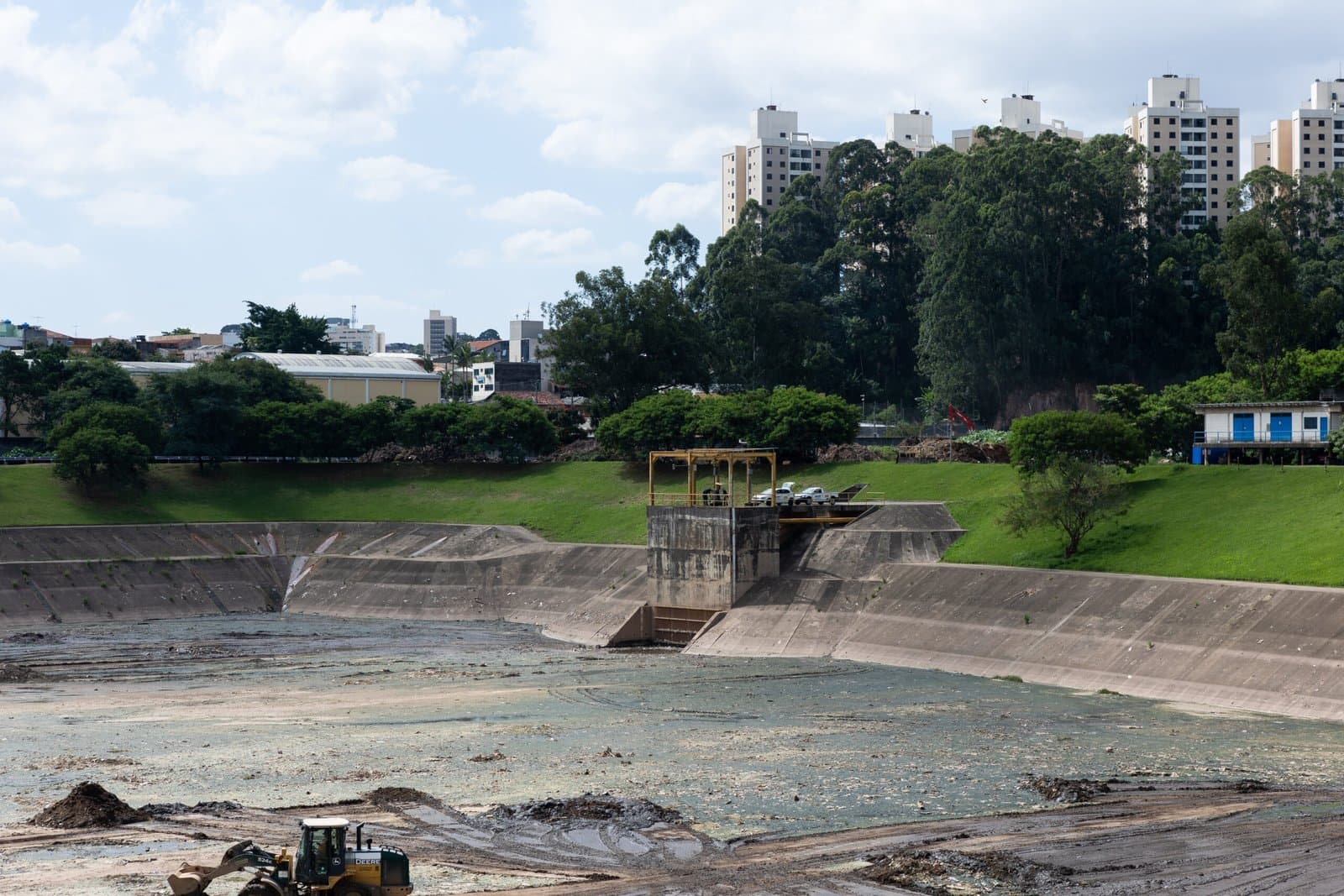 Sharp Detention Basin – Campo Limpo: record 2